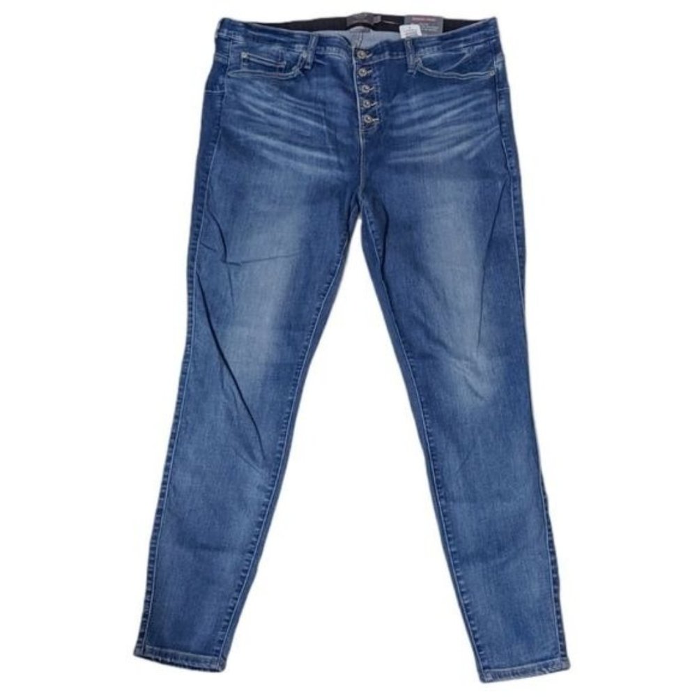 Torrid Button Fly Bombshell Skinny Jeans Medium Wash High Rise 22 XT New